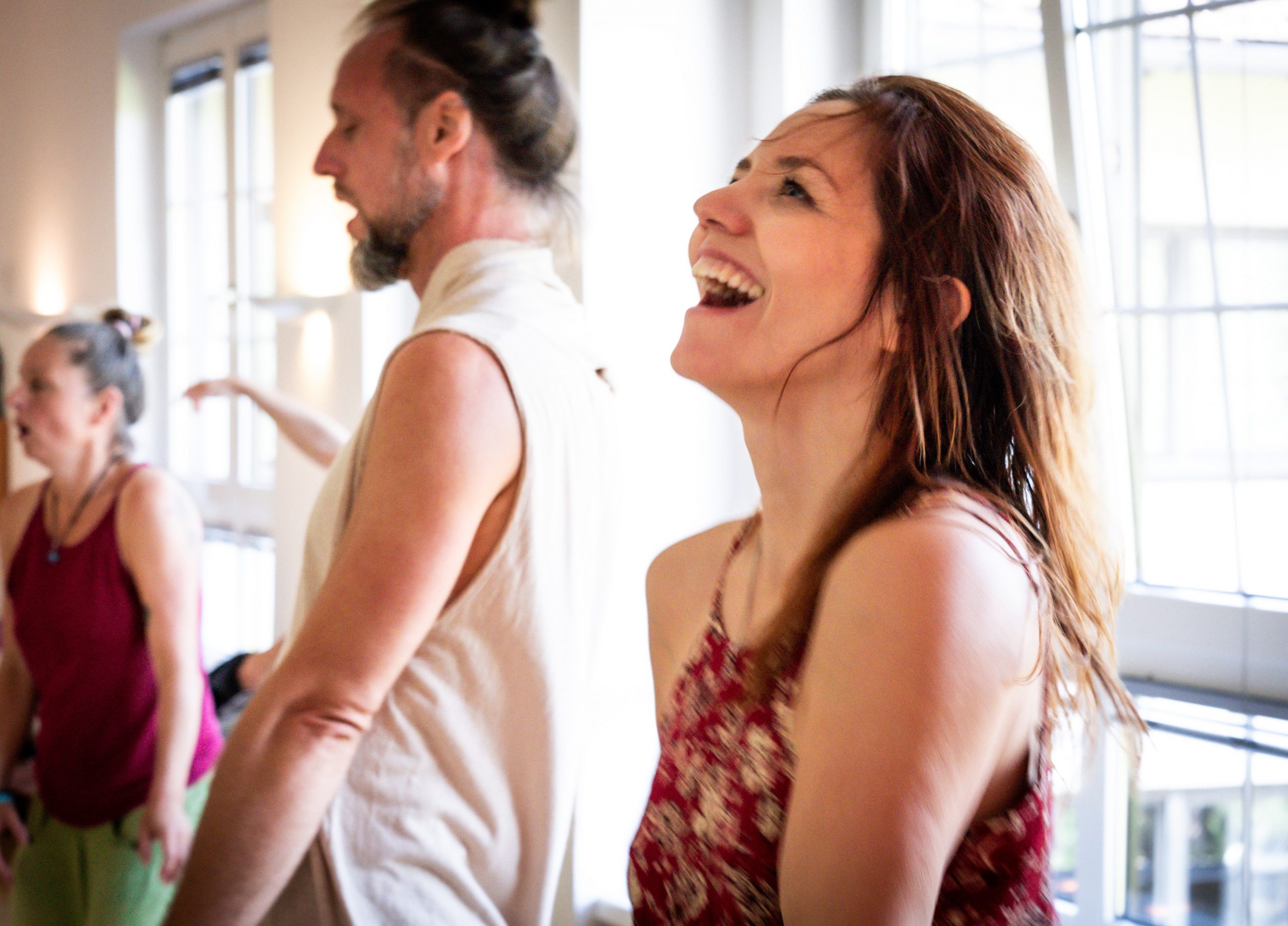 Befreiende Glücksgefühle erwecken durchs Tanzen